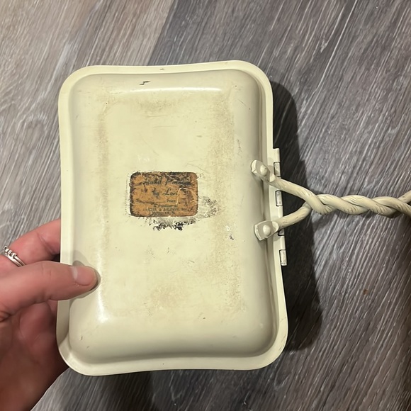 Vintage hand painted metal floral cream gold silent butler - Picture 7 of 9